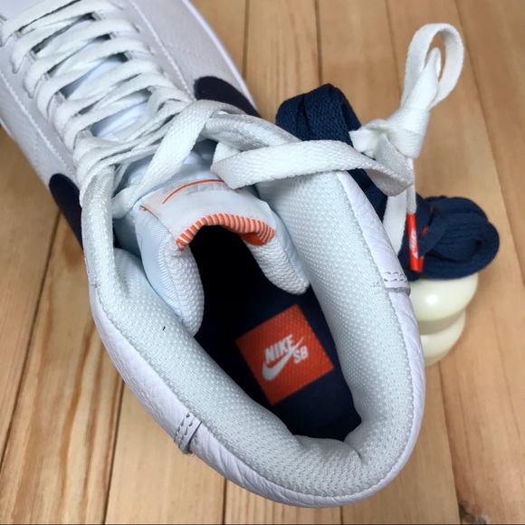 Nike SB Zoom Blazer Mid ISO White Navy Skate Shoes - Picture 4 of 5